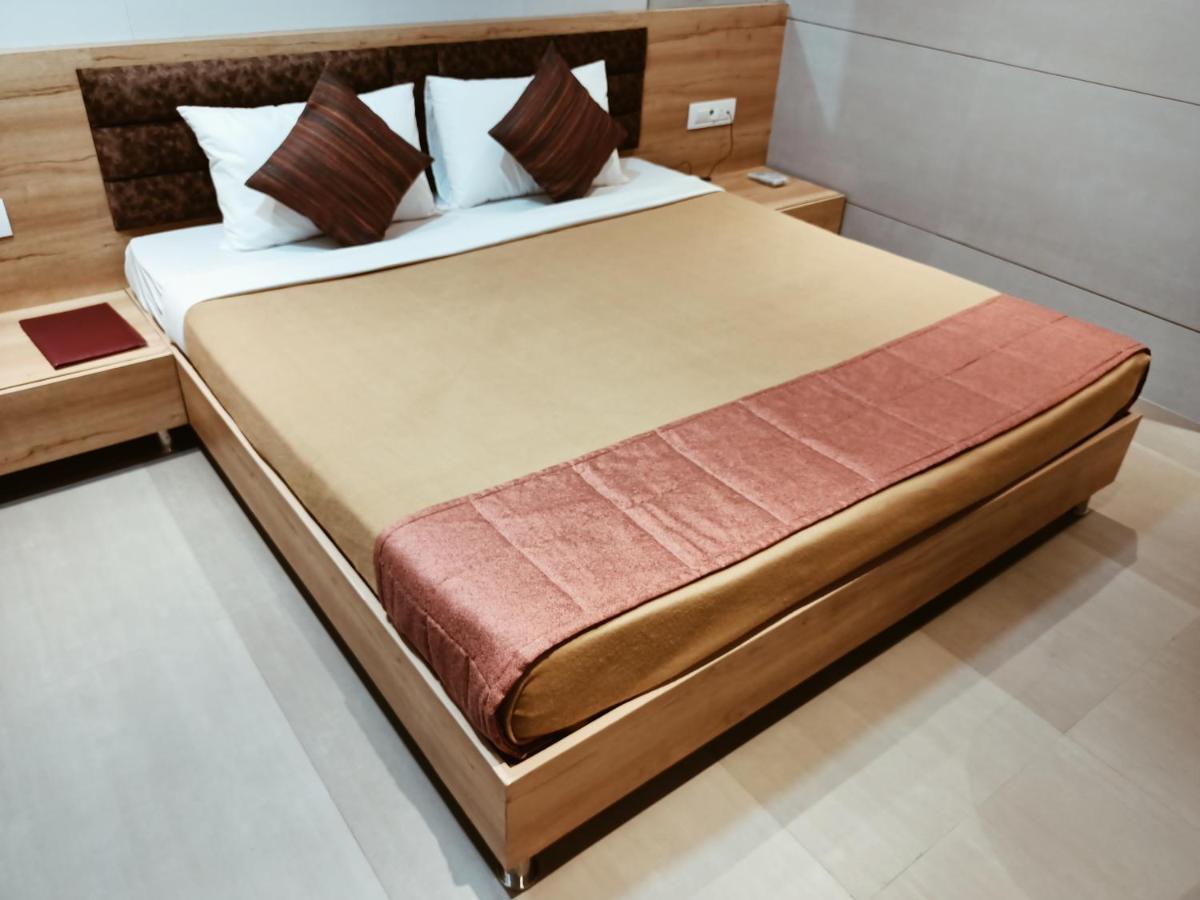 Hotel Prasad Nx Βομβάη Εξωτερικό φωτογραφία
