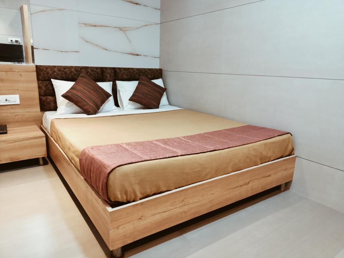 Hotel Prasad Nx Βομβάη Εξωτερικό φωτογραφία