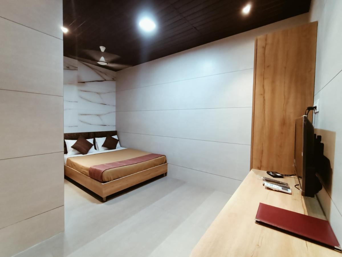 Hotel Prasad Nx Βομβάη Εξωτερικό φωτογραφία