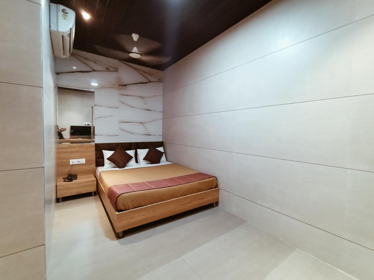 Hotel Prasad Nx Βομβάη Εξωτερικό φωτογραφία